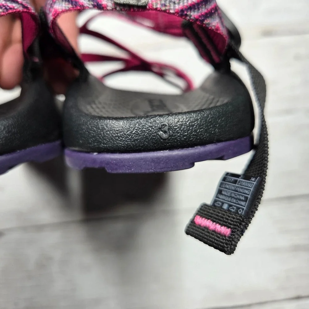 Chaco Z/1 Ecotread Strappy Athletic Sandals Kid 3 Pink Purple Chevron Water Shoe